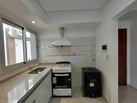 Depto Tipo Casa en Venta de 2 ambientes