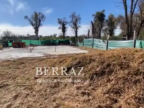 Lote venta de 700 m2 en Los Potrillos Manzanares Pilar