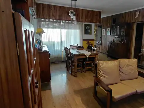 Casa en Venta en Liniers, USD 220.000