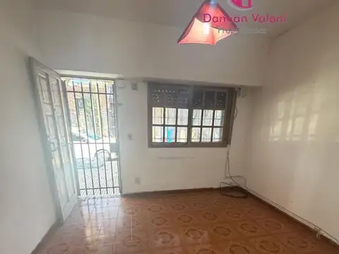 VENTA PH 2 AMBIENTES CON ENTRADA INDEPENDIENTE
