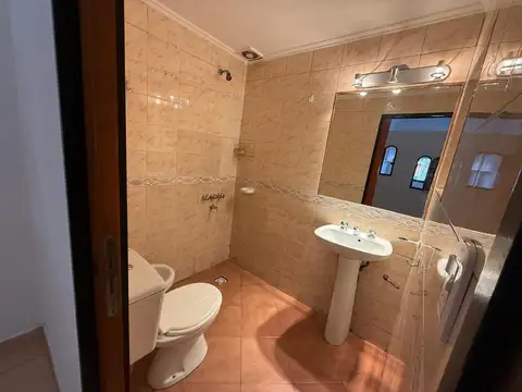 Depto Tipo Casa en Venta 50 años