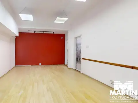 Casa   local en venta en Martínez, 4 amb con patio