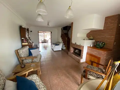 Casa en Venta en Ituzaingo, USD 380.000