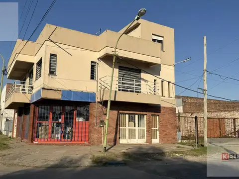 Local en Venta en Campana, USD 218.000