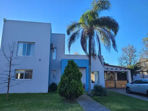 Casa en Venta Barrio Cerrado Solares del Carmen Zárate