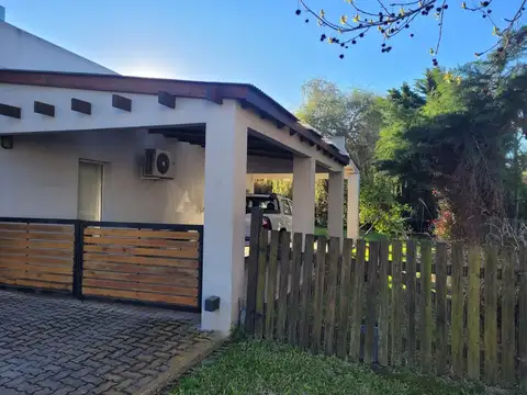 Casa en Venta en Zárate, USD 148.000