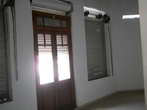 Local en Alquiler 40 años