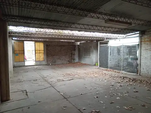 Local en Alquiler 40 años