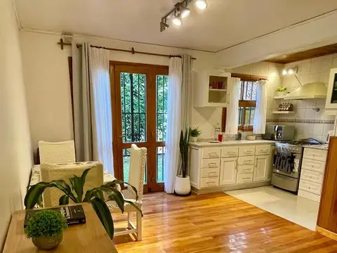 Venta de Departamento de 2 ambientes con Patio