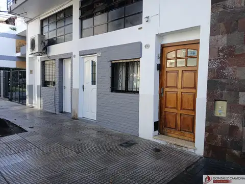 PH tipo casa- 2 amb. 2 patios y terraza propia, sin expensas, 104 m2