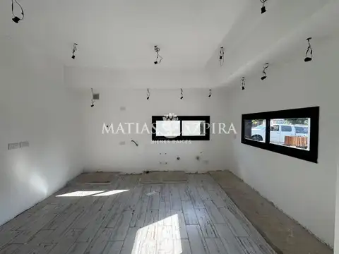 Casa 4 ambientes con 3 baños