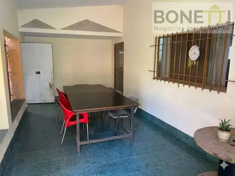 Casa de campo en venta con muy buena arboleda en San Jacinto