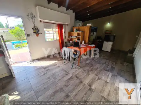 Casa 3 ambientes con 2 baños