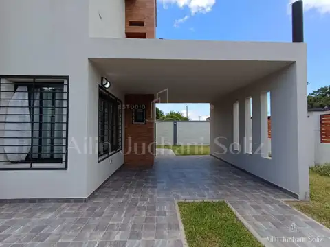 Casa 3 ambientes con 2 baños