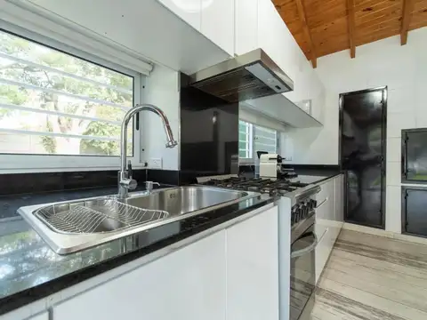 Casa en Venta en Moreno, USD 119.000