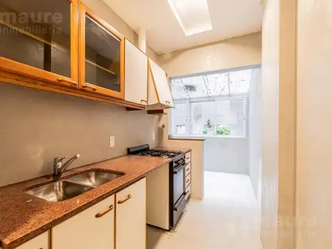 Depto de 1 dormitorio y escritorio Venta en Las Cañitas PB sobre Av del Libertador