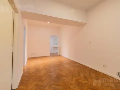 Depto de 1 dormitorio y escritorio Venta en Las Cañitas PB sobre Av del Libertador