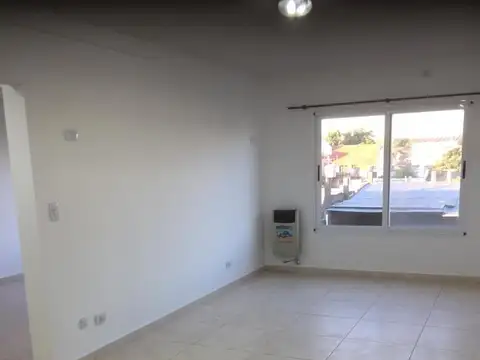 Luis Maria Campos 900, Piso 1