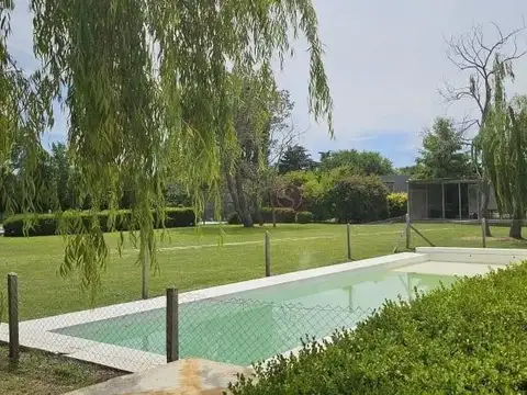 Terreno en Venta en Brujas, USD 38.000