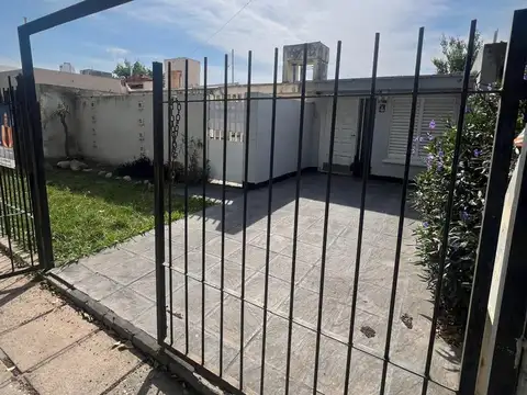 Casa en Venta en Los Platanos, USD 42.000