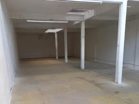 Galpon en Alquiler en Flores, $ 3.000.000