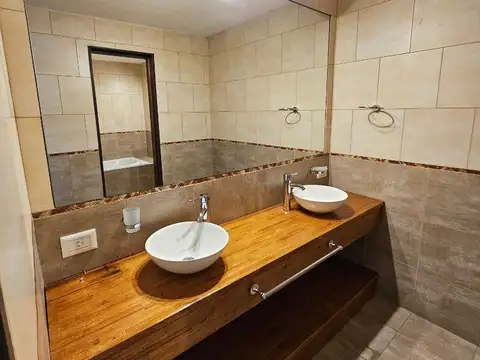 Depto Tipo Casa en Alquiler en Castelar Norte, $ 1.600.000