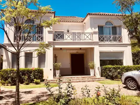 Casa Chalet  en Venta en La Alameda, Nordelta, Tigre