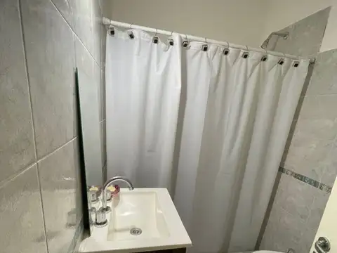 Depto Tipo Casa 2 ambientes con 1 baño