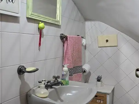 Casa en Venta con 1 cochera