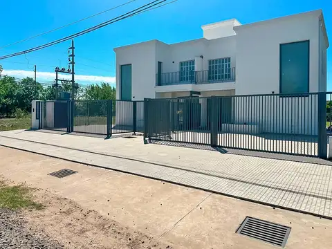 Casa en Alquiler en Funes, Rosario