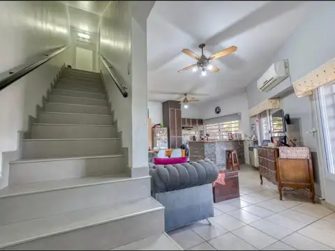 Casa en Venta en El Palomar, USD 75.000