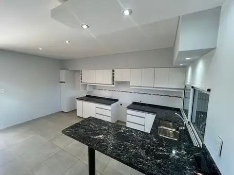 Casa en Venta en Ibarlucea, USD 110.000