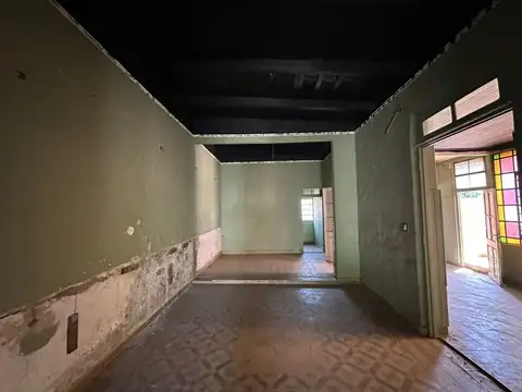 Casa 4 ambientes con 1 baño