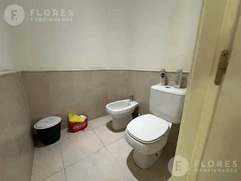 Flores Prop. Vende Casa en La Lomada de Pilar