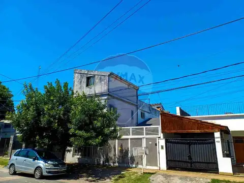 Depto Tipo Casa en Venta de 4 dormitorios