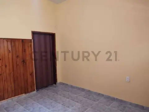 VENTA CASA DE 3 DORMITORIOS EN BARRIO GUEMES, A UNA CUADRA DE LA CAÑADA