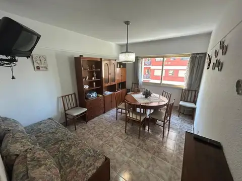 VENTA DPTO 2 AMBIENTES C/DEP PLAZA COLÓN COCHERA