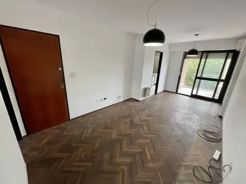 Departamento en alquiler y venta ubicado en pichincha Rosario Santiago 200 Apto Credito