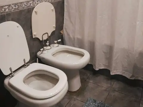 Depto Tipo Casa 4 ambientes con 1 baño