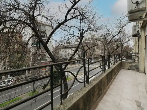 Avenida Rivadavia 8500