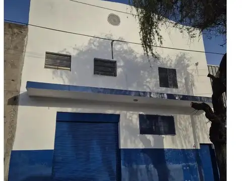 Depósito en Alquiler - 4 Baños - 700mts - La Matanza