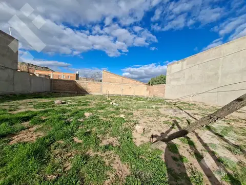 Terreno en Venta en Neuquén, USD 43.000