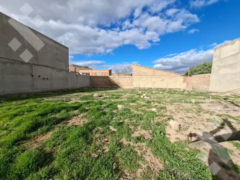 Terreno en Venta 10  mts Frente