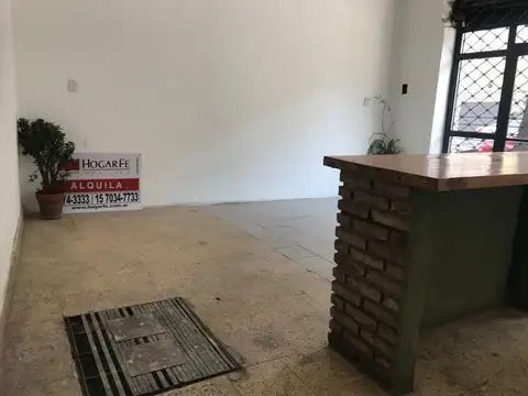 Local en Venta 80 años