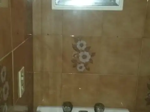 Casa en Alquiler en Ramos Mejia, $ 980.000