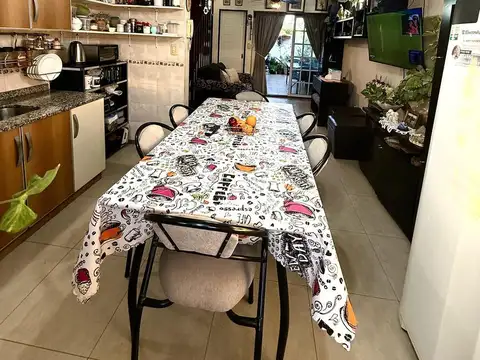 PH Tipo Duplex en Villa Luzuriaga con Balcon y Terraza