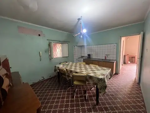 CASA DE 3 HABITACIONES EN CALLE TUCUMAN CONCEPCION