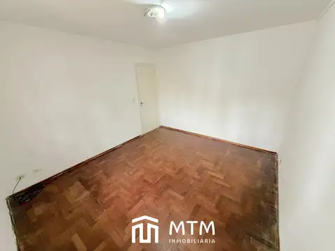Casa en Alquiler en Alberdi, $ 800.000