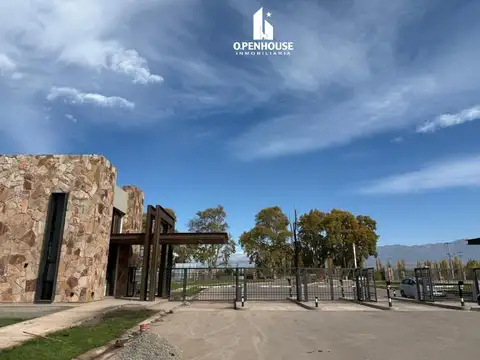 OPENHOUSE vende espectaculares terrenos en Barrio Qvattro Viamonte, en Chacras de Coria.
