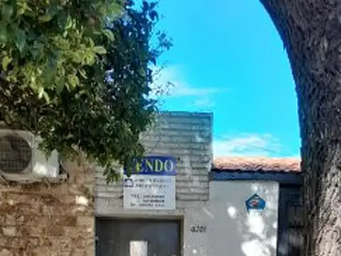 España 3731 Casa Interna 4 habitaciones